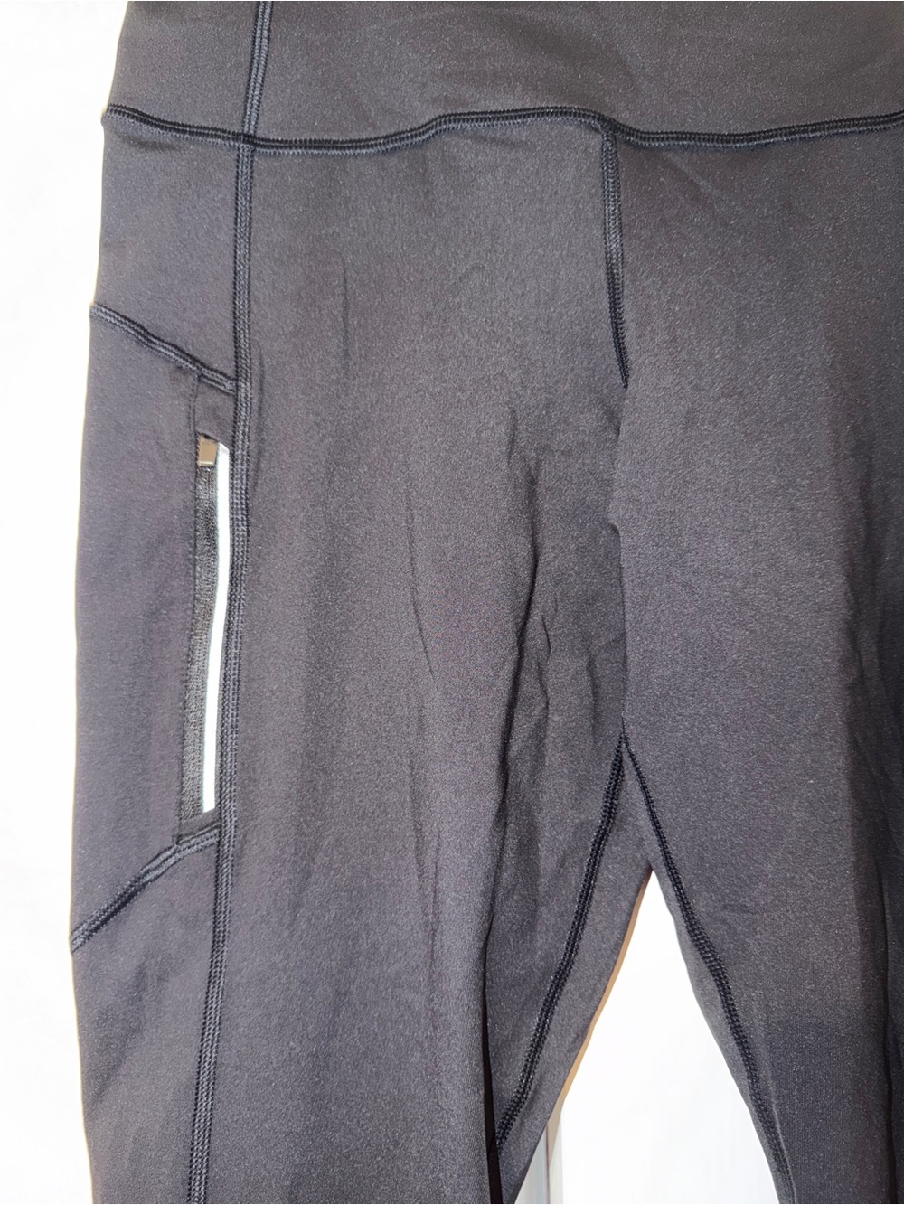 Athleta Black Rainer Tight - Picture 3 of 8
